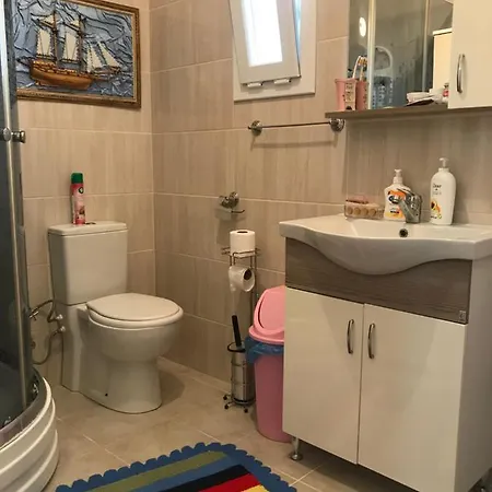 Doga Manzarali Mustakil Ev *